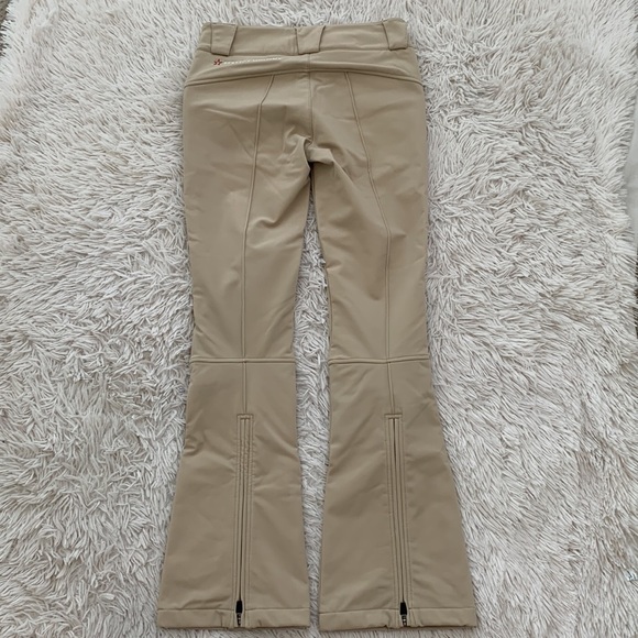 NWT Perfect moment Aurora flared ski pants in beige - Picture 10 of 16